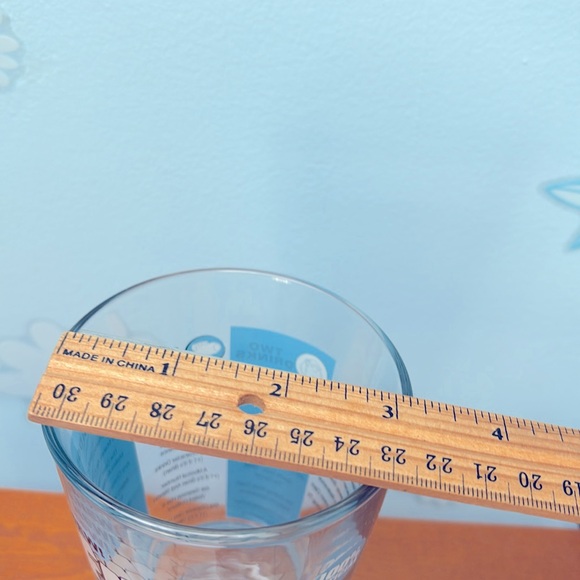 New Family Guy 2014 Drinking Game Pint Glass 100% Official 3 Drinks Made In USA! - Picture 11 of 12